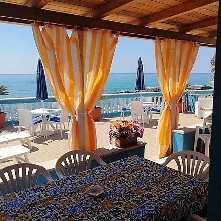 Casa Del Mare فندق 4*