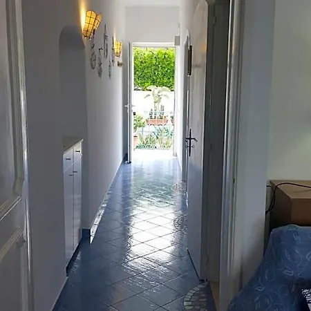 Casa Del Mare فندق ايسكيا