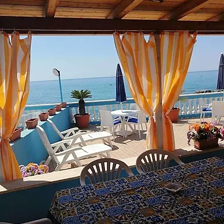 فندق Casa Del Mare ايسكيا